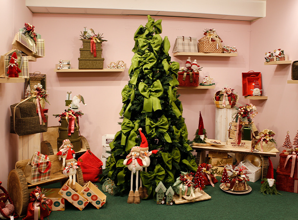 1 vetrina bordeaux verde sito natale 2025 1 vetrina bordeaux verde sito natale 2025